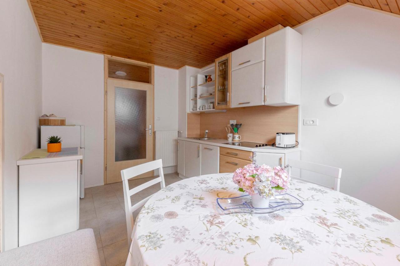 Apartma Mikelj Bohinj Exterior photo
